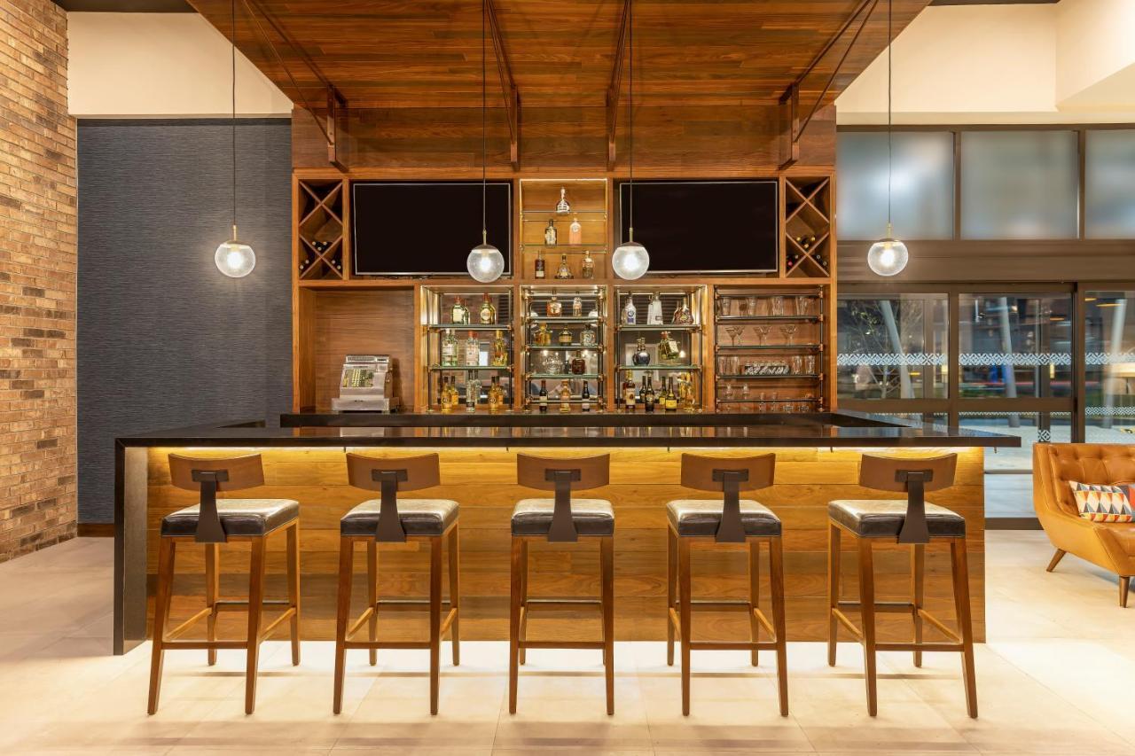 Four Points By Sheraton Monterrey Airport Apodaca Exterior photo