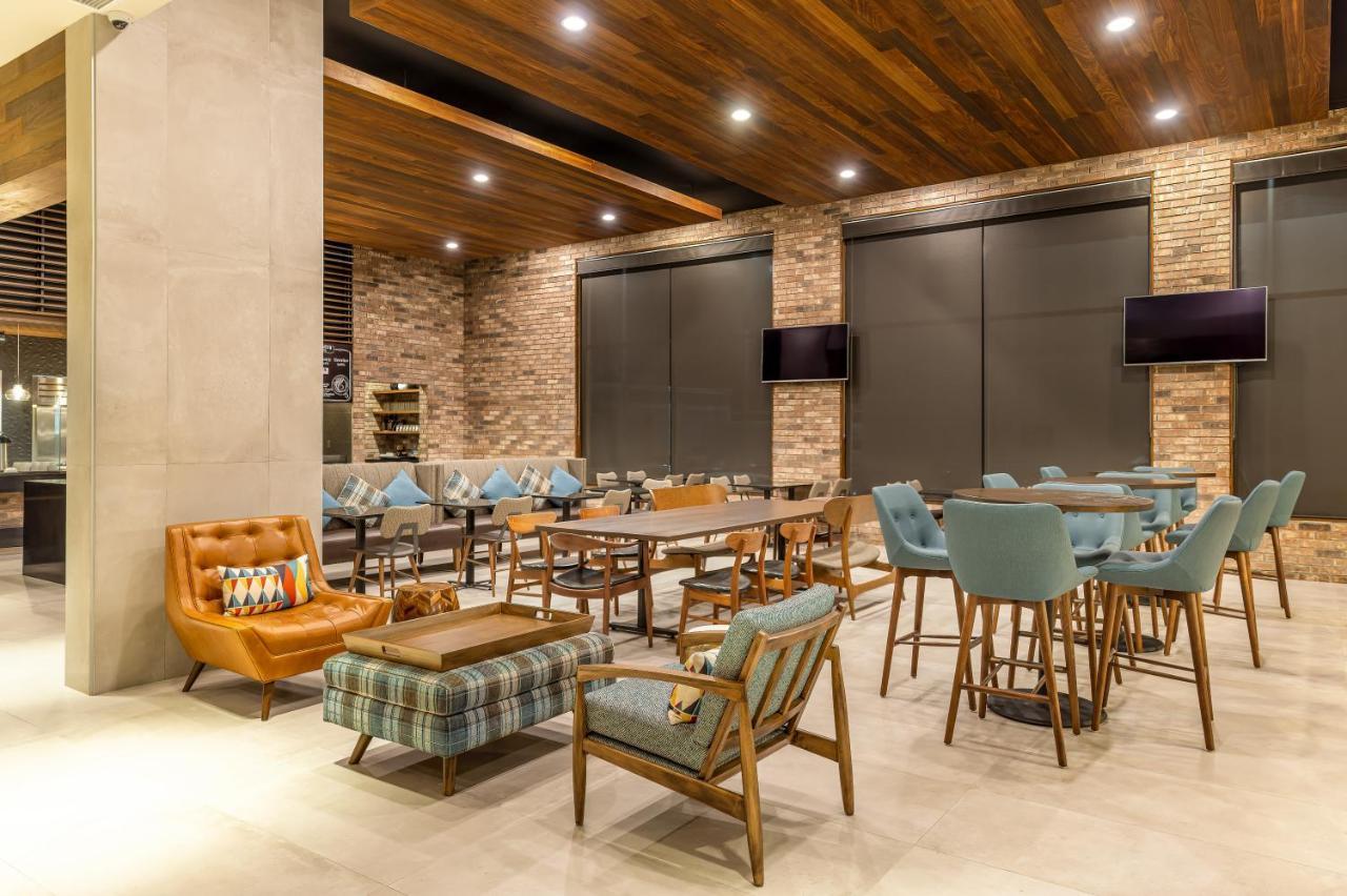 Four Points By Sheraton Monterrey Airport Apodaca Exterior photo